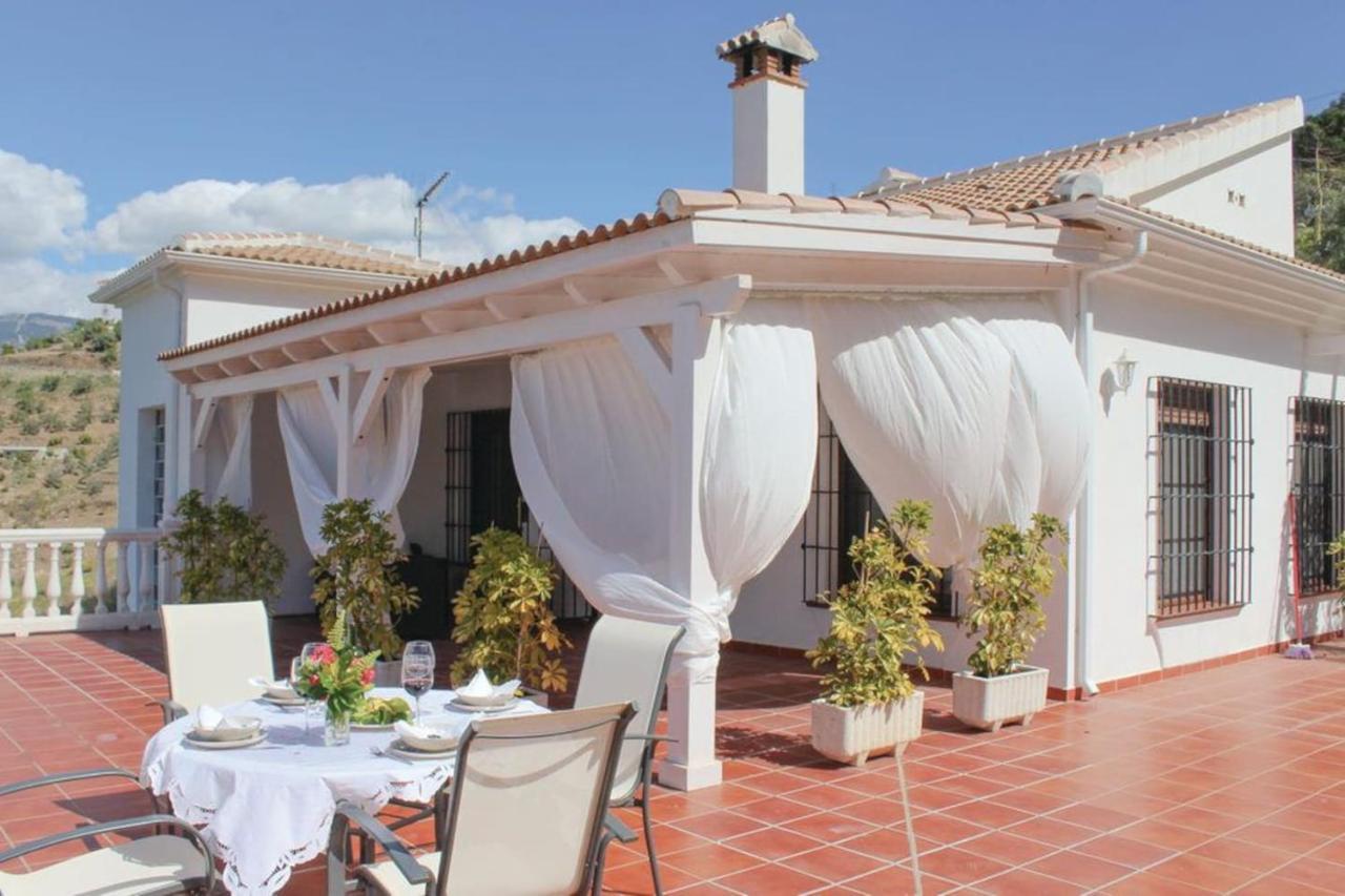 Fuentezuelas Pool Villa Sayalonga Extérieur photo